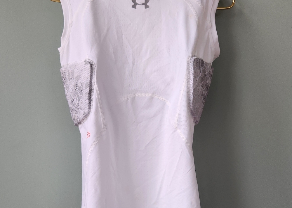 UNDER ARMOUR Padded Football Shirt Size YXL 5 Pad